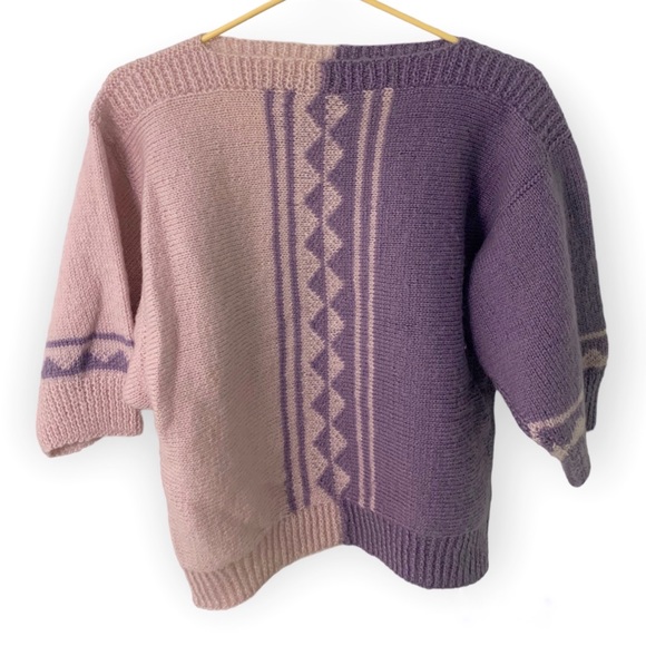 Hand-knit VINTAGE Purple Sweater 💜 - Picture 1 of 5